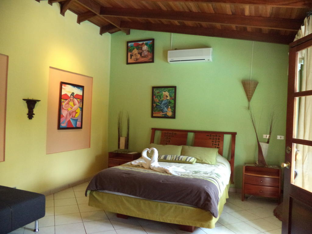 Hotel Vagabondo La Fortuna ห้อง รูปภาพ
