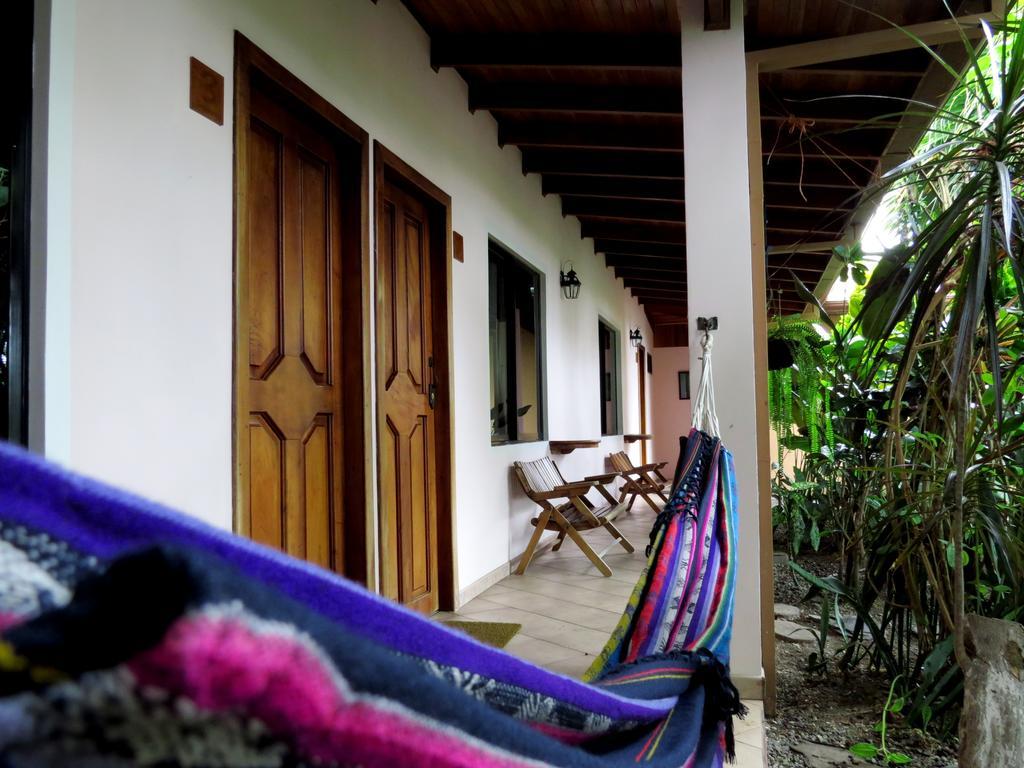 Hotel Vagabondo La Fortuna ภายนอก รูปภาพ