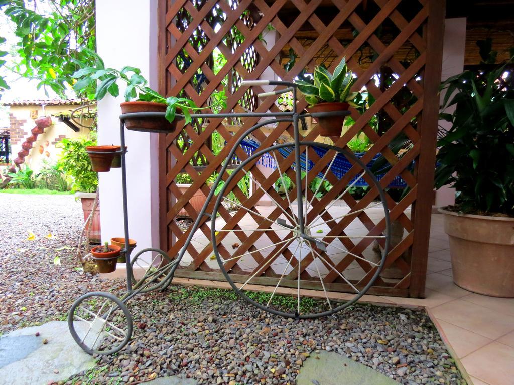Hotel Vagabondo La Fortuna ภายนอก รูปภาพ